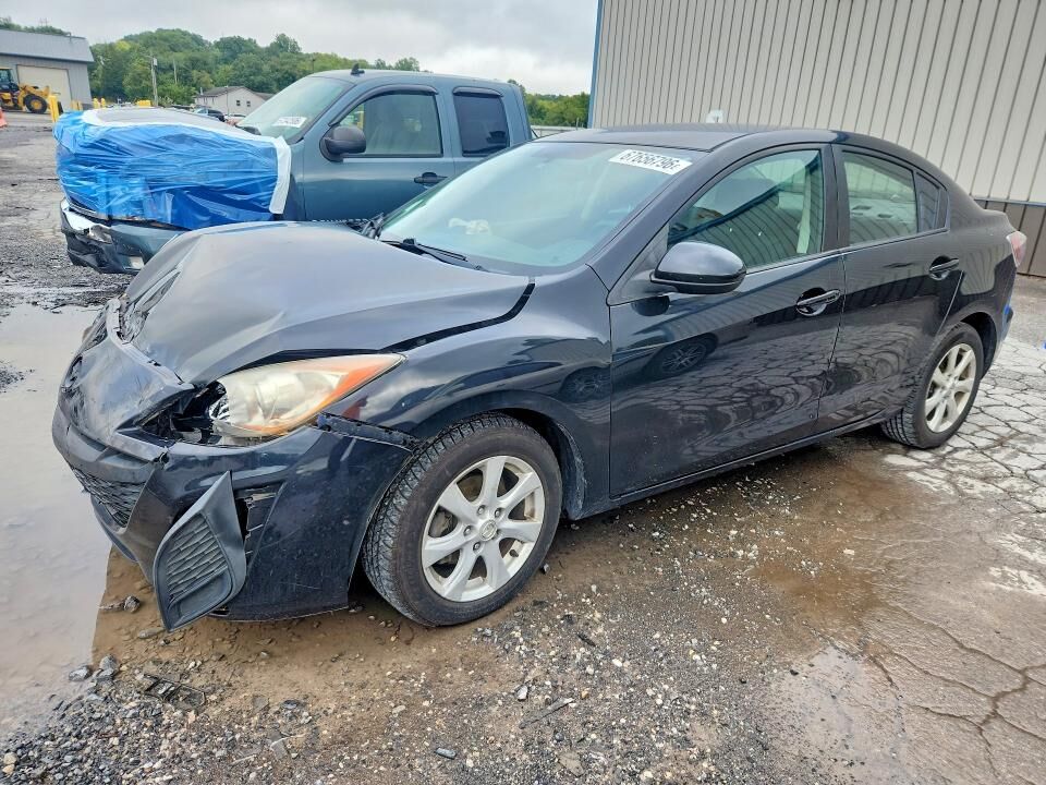 2010 MAZDA Mazda3