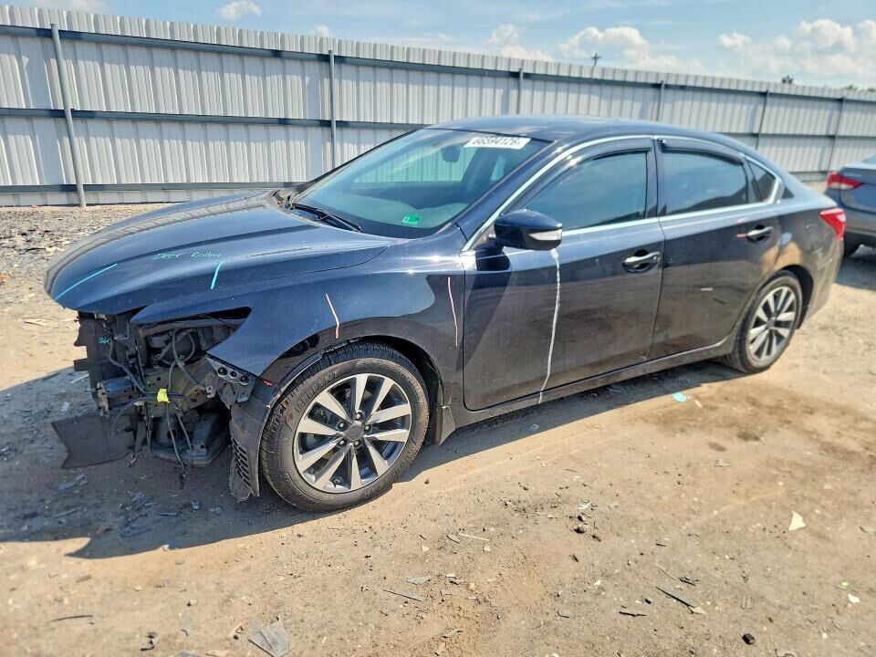 2017 NISSAN Altima