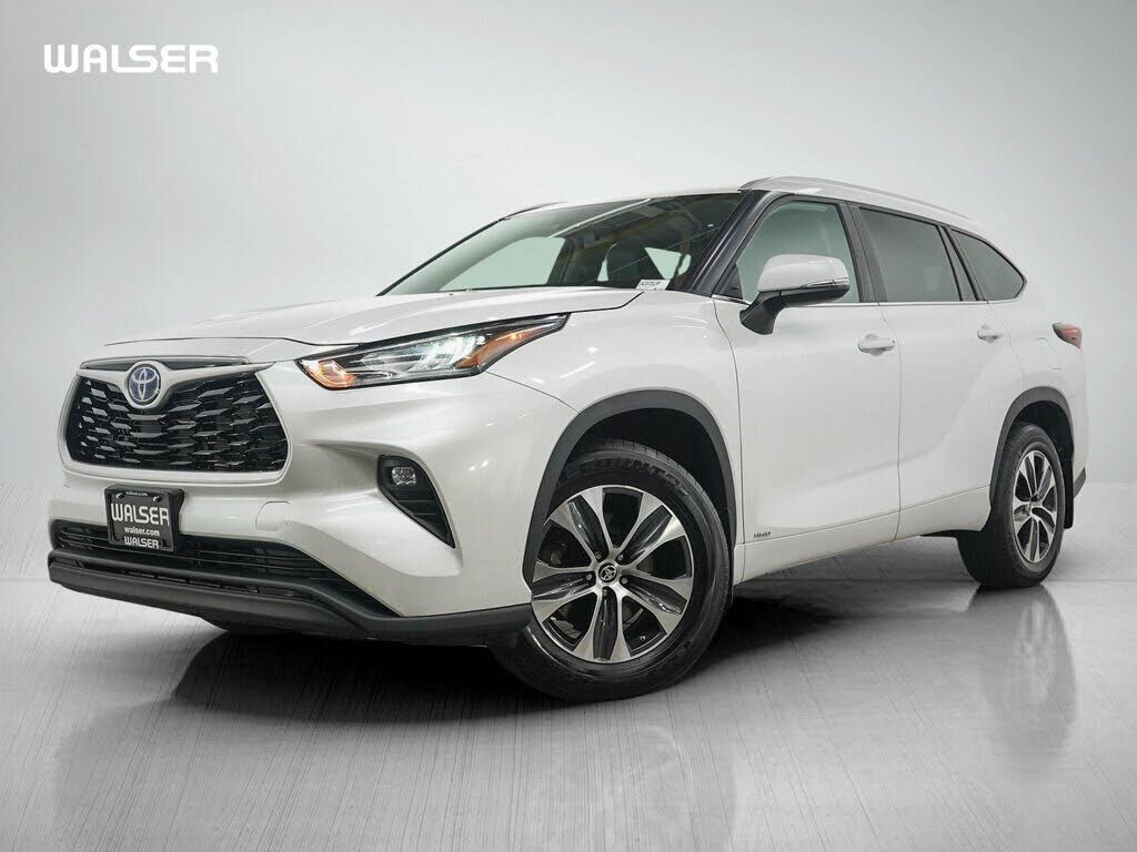 2024 TOYOTA Highlander