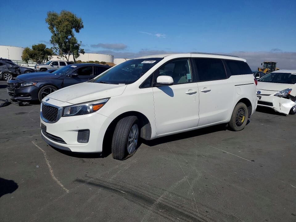2017 KIA Sedona