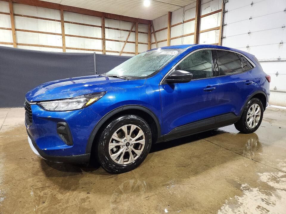2023 FORD Escape