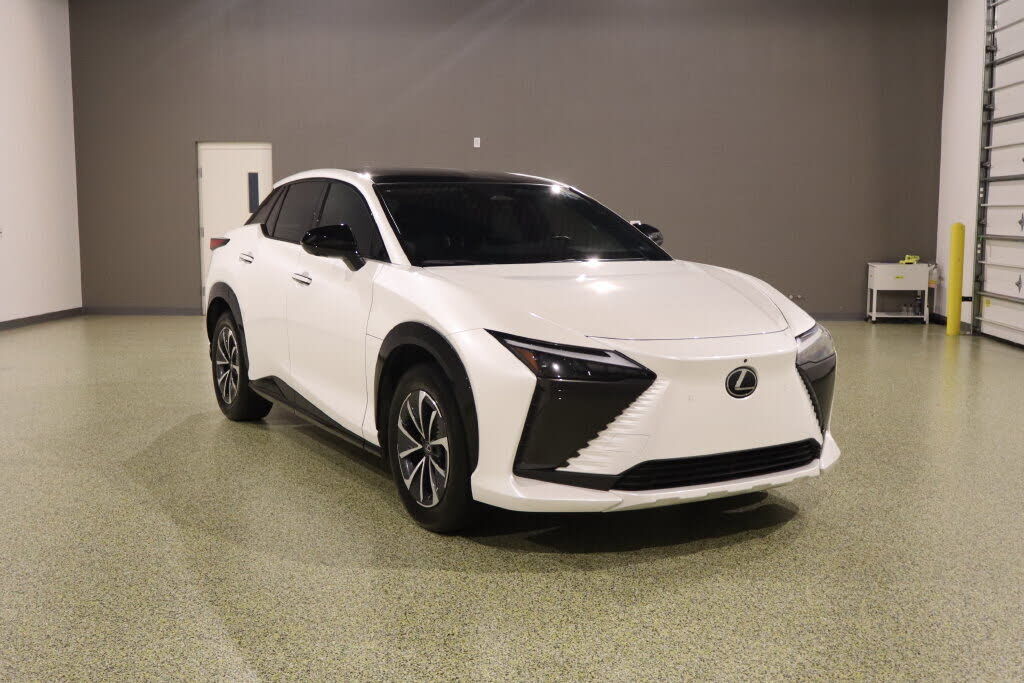 2024 LEXUS RZ
