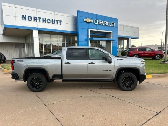 2026 CHEVROLET Silverado HD