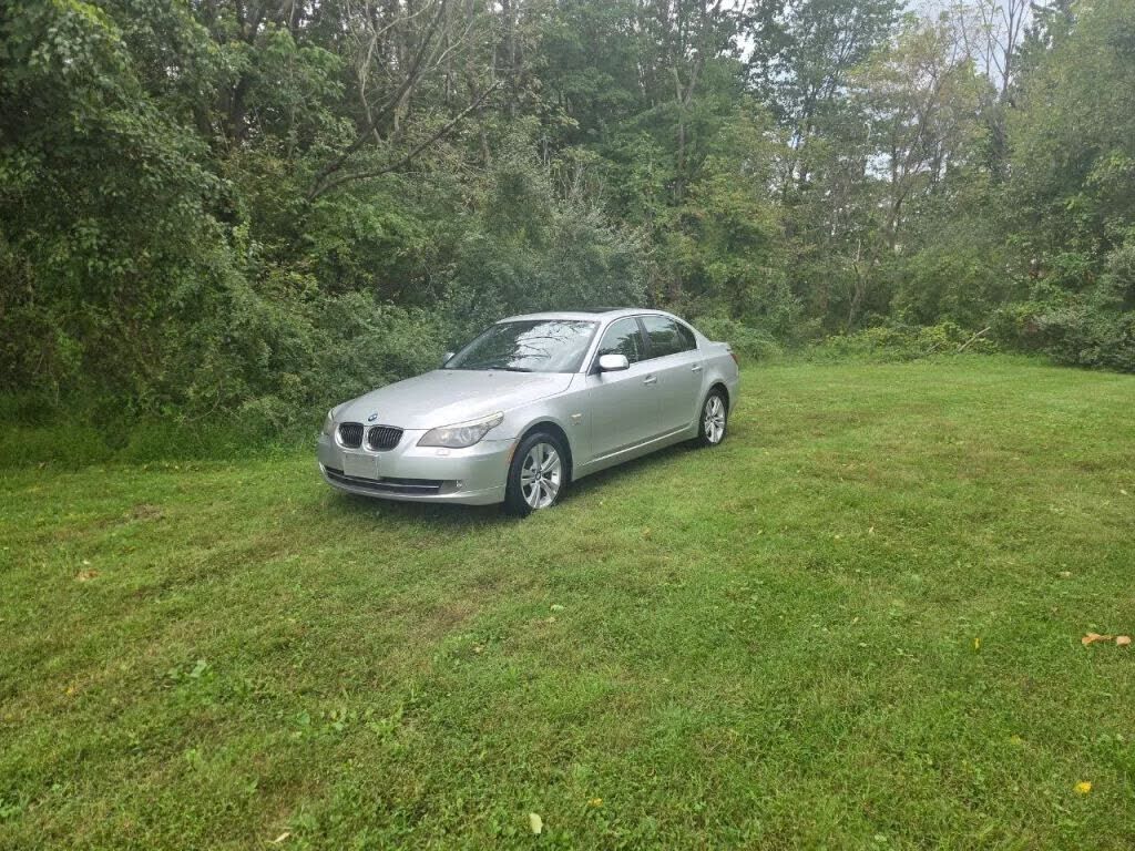 2010 BMW 528i