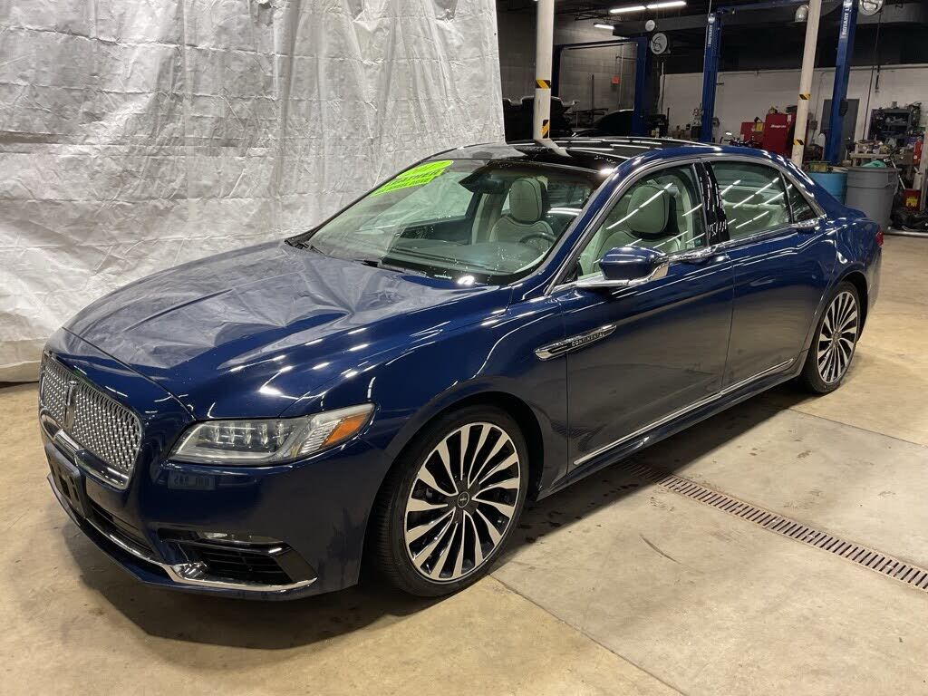 2017 LINCOLN Continental