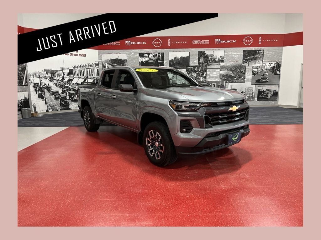 2024 CHEVROLET Colorado