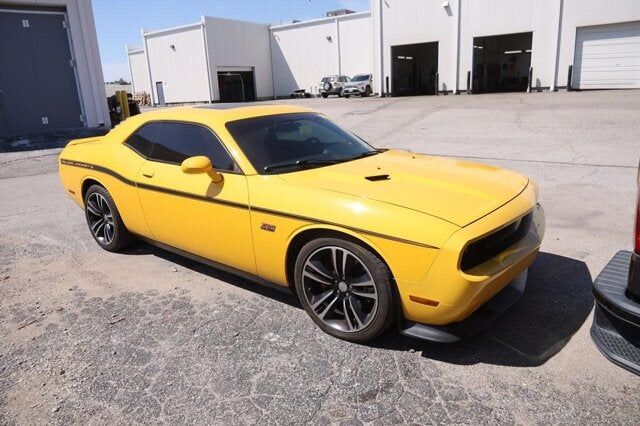 2012 DODGE Challenger