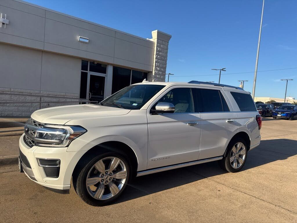 2023 FORD Expedition