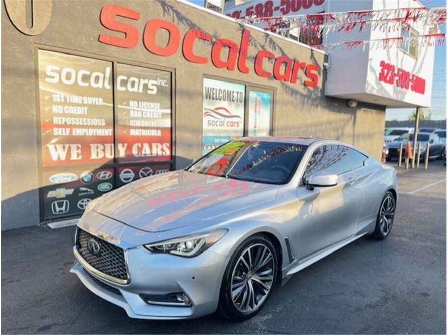 2017 INFINITI Q60