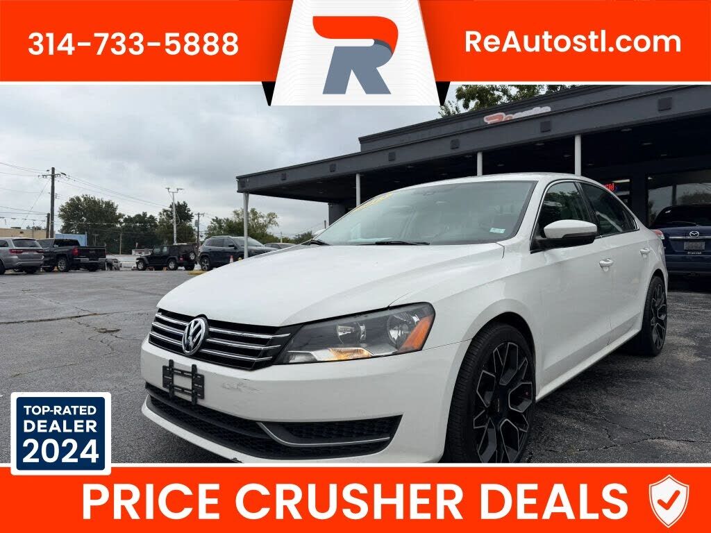 2013 VOLKSWAGEN Passat