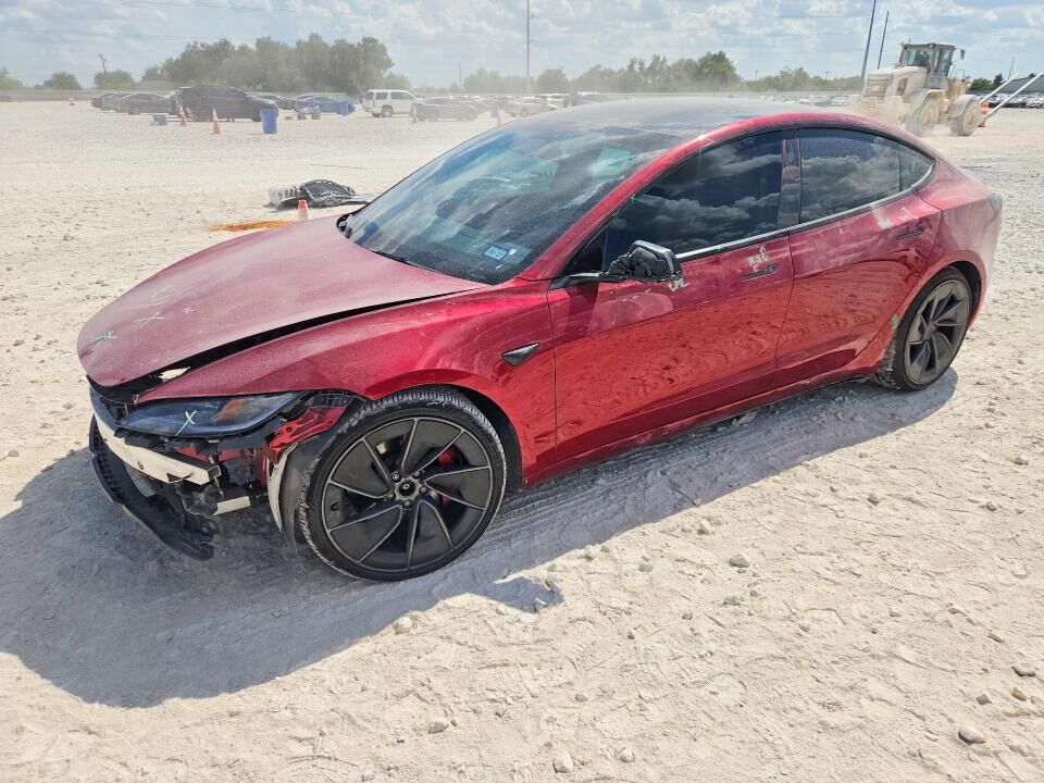 2024 TESLA Model 3