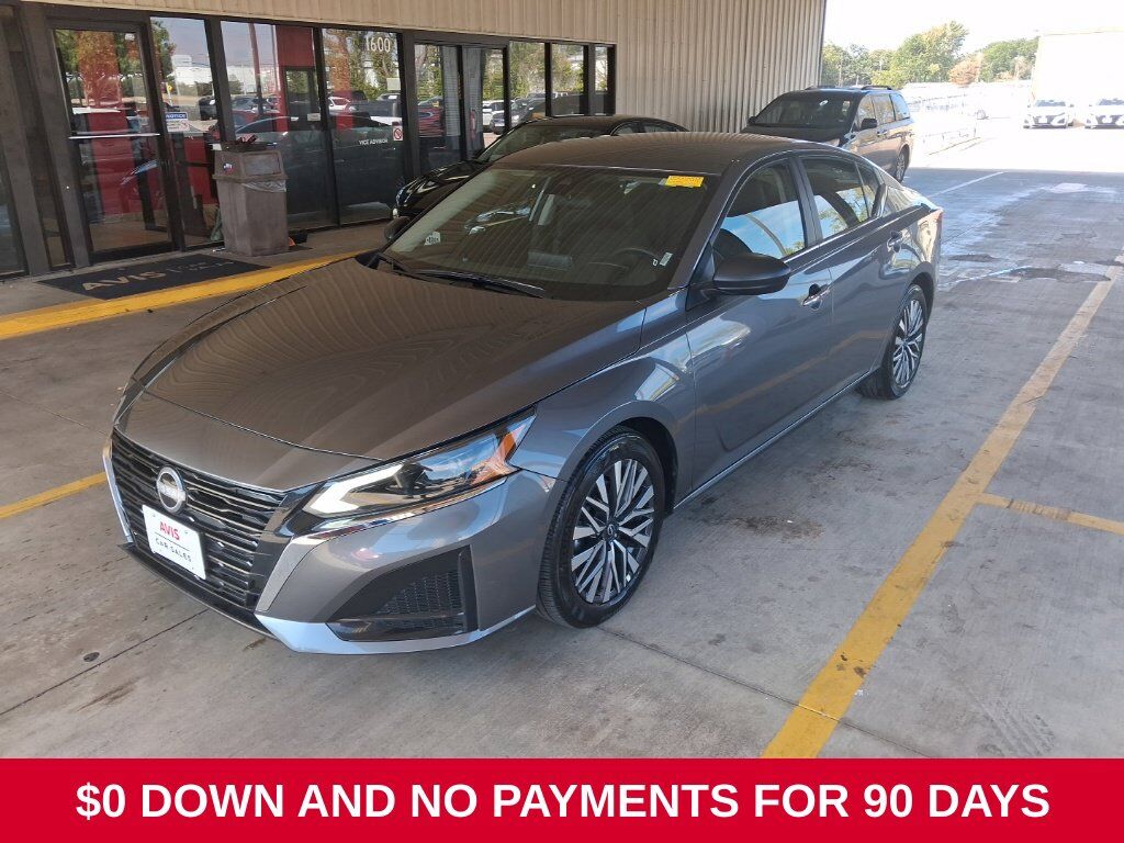 2025 NISSAN Altima