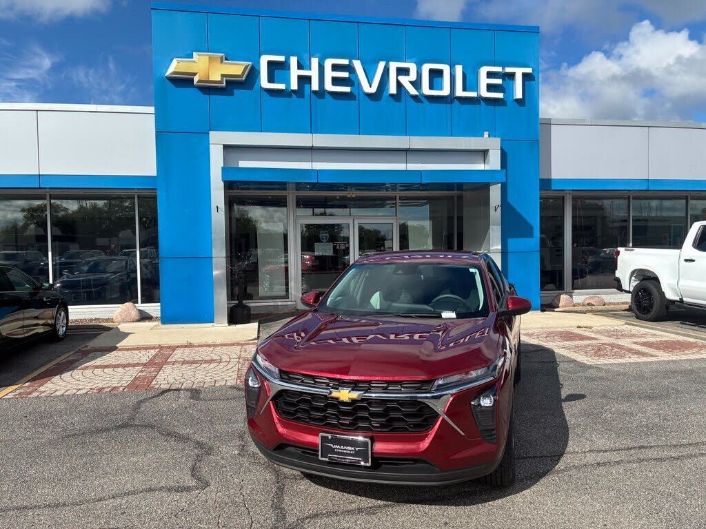 2024 CHEVROLET Trax