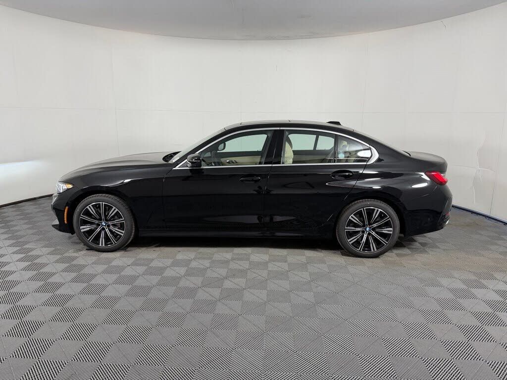 2026 BMW 330i