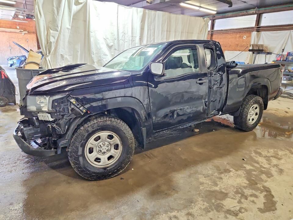 2022 NISSAN Frontier