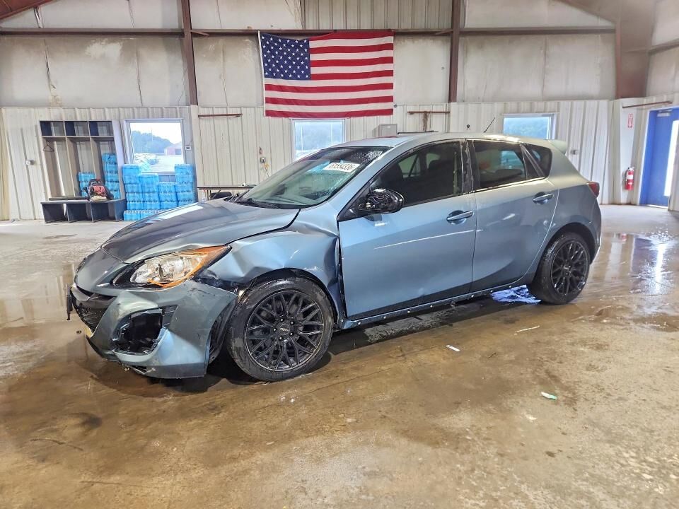 2010 MAZDA Mazda3