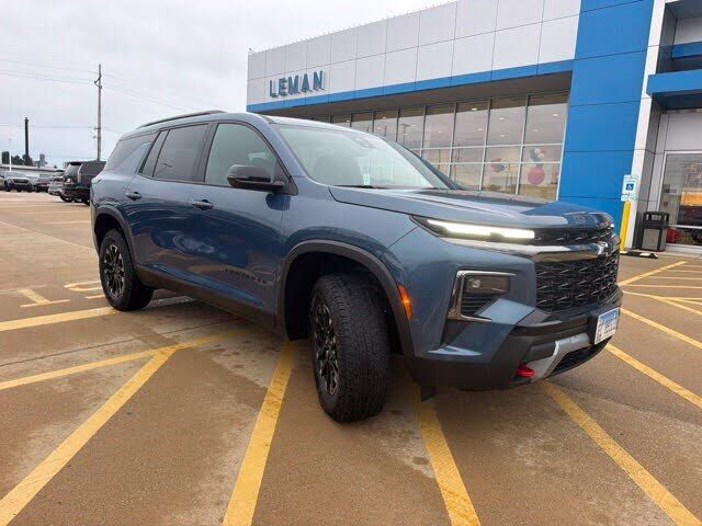 2025 CHEVROLET Traverse
