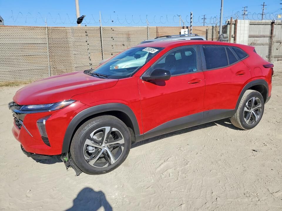 2026 CHEVROLET Trax