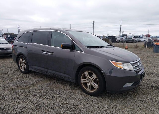 2013 HONDA Odyssey