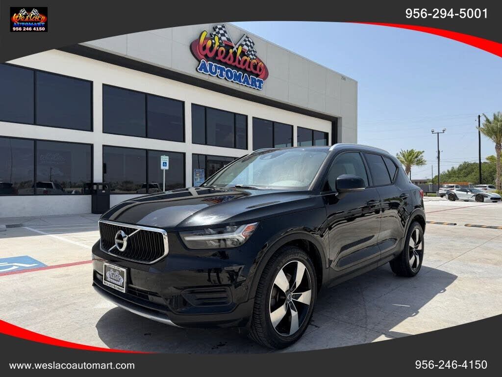 2019 VOLVO XC40
