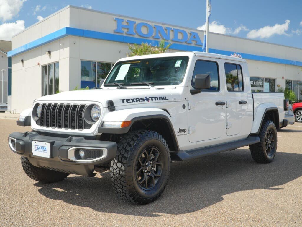 2025 JEEP Gladiator