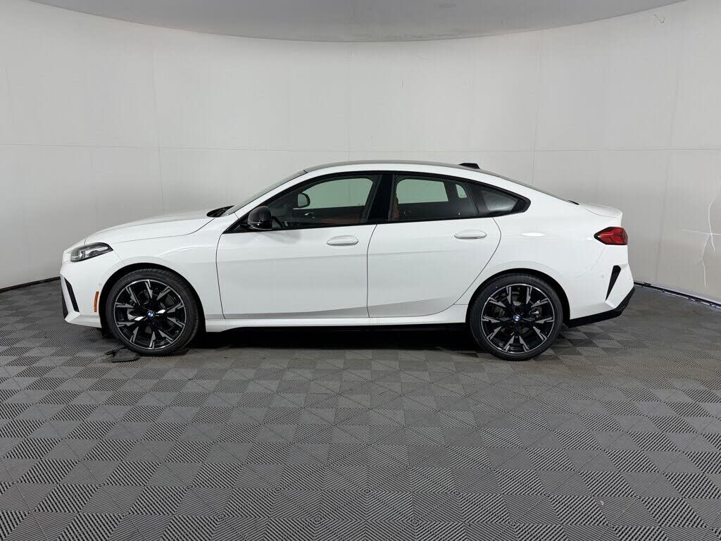 2026 BMW 228