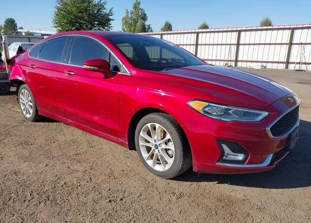 2019 FORD Fusion