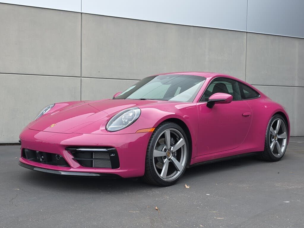 2024 PORSCHE 911