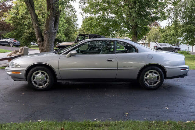 1999 BUICK Riviera
