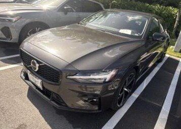 2023 VOLVO S60