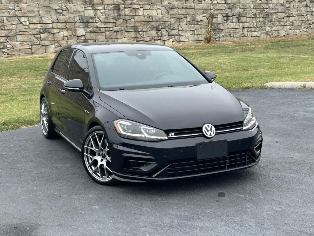 2019 VOLKSWAGEN Golf R