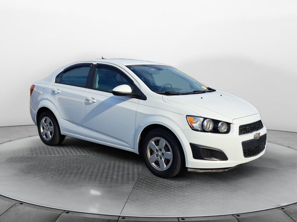 2013 CHEVROLET Sonic