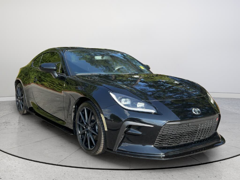 2024 TOYOTA GR86