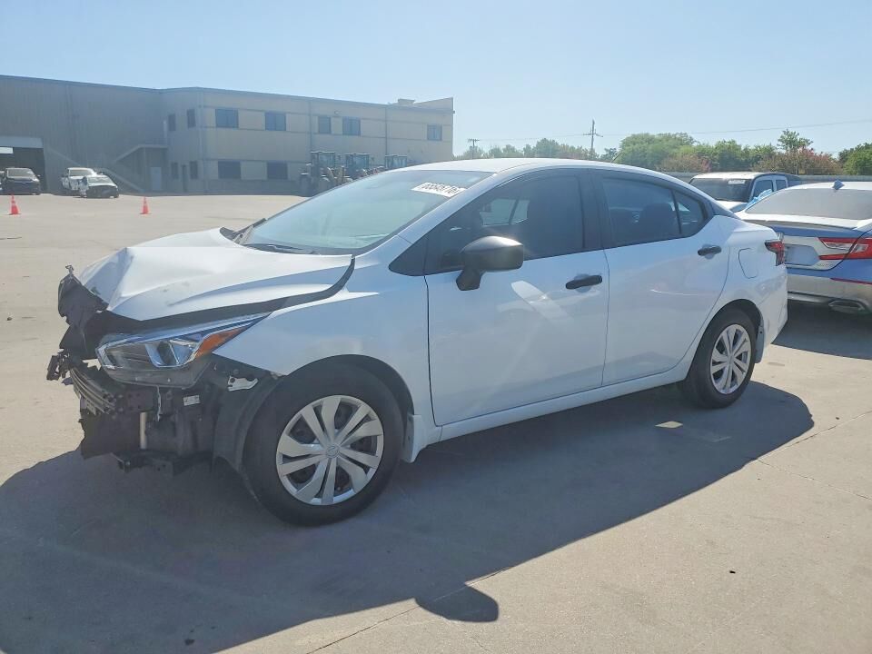 2024 NISSAN Versa