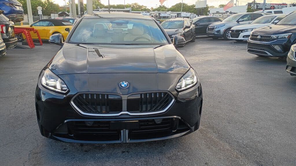 2025 BMW 228i