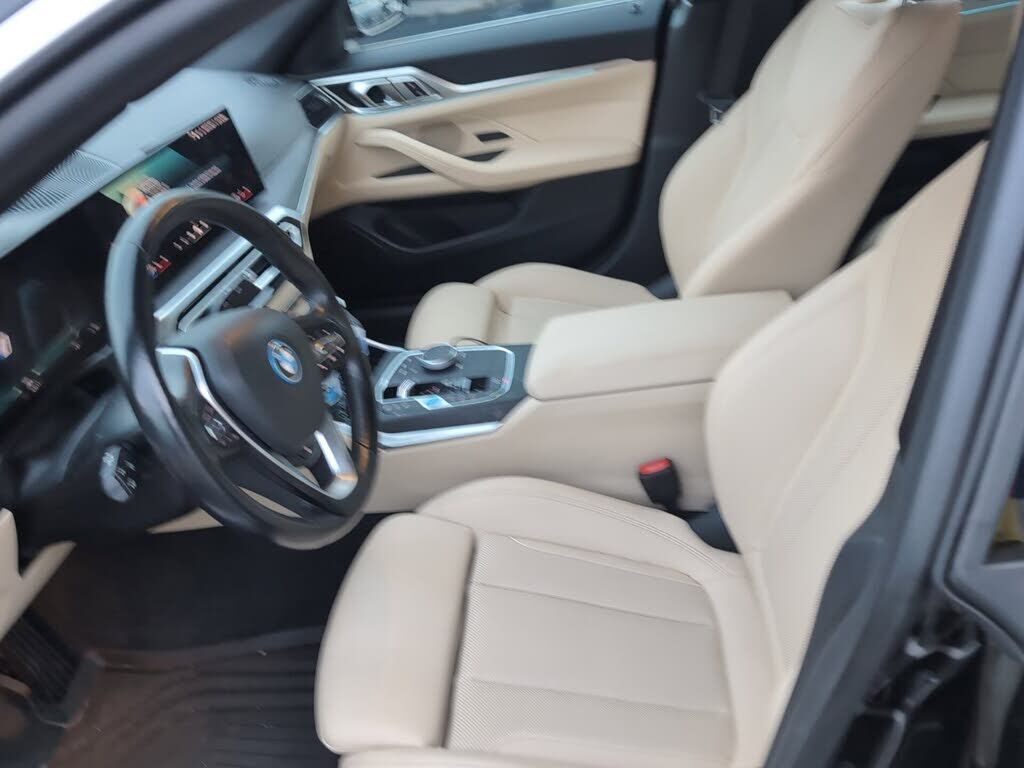 2024 BMW i4