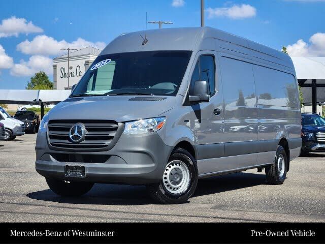 2024 MERCEDES-BENZ eSprinter