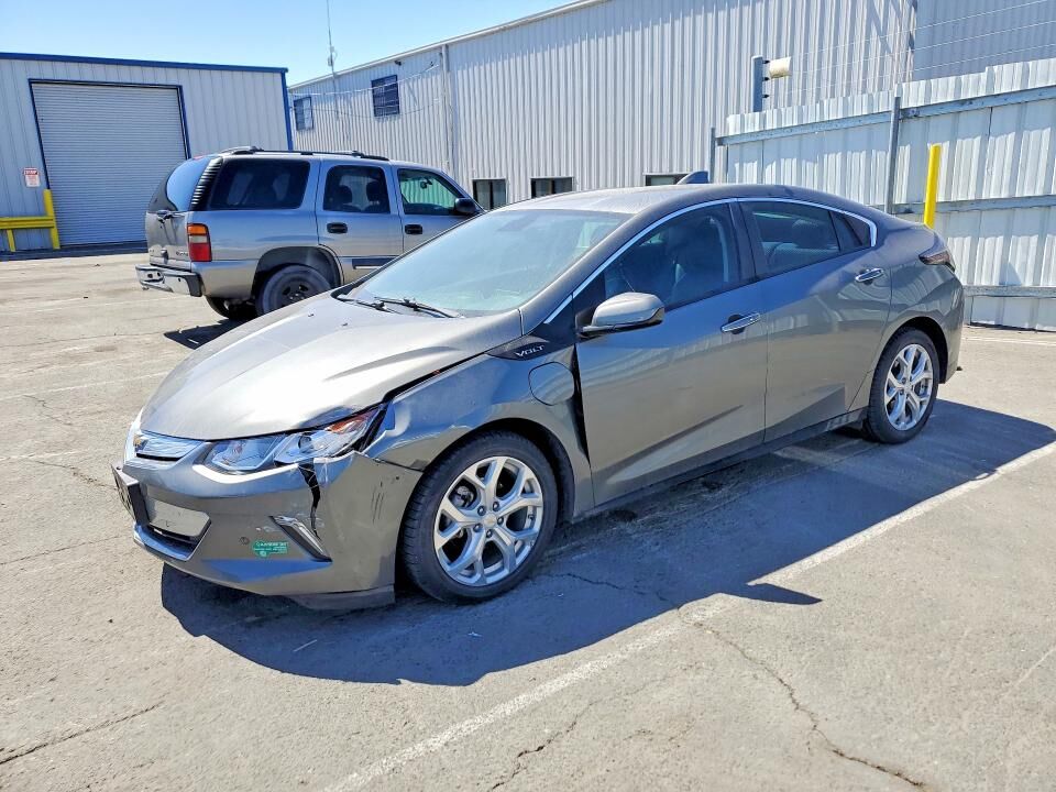 2016 CHEVROLET Volt