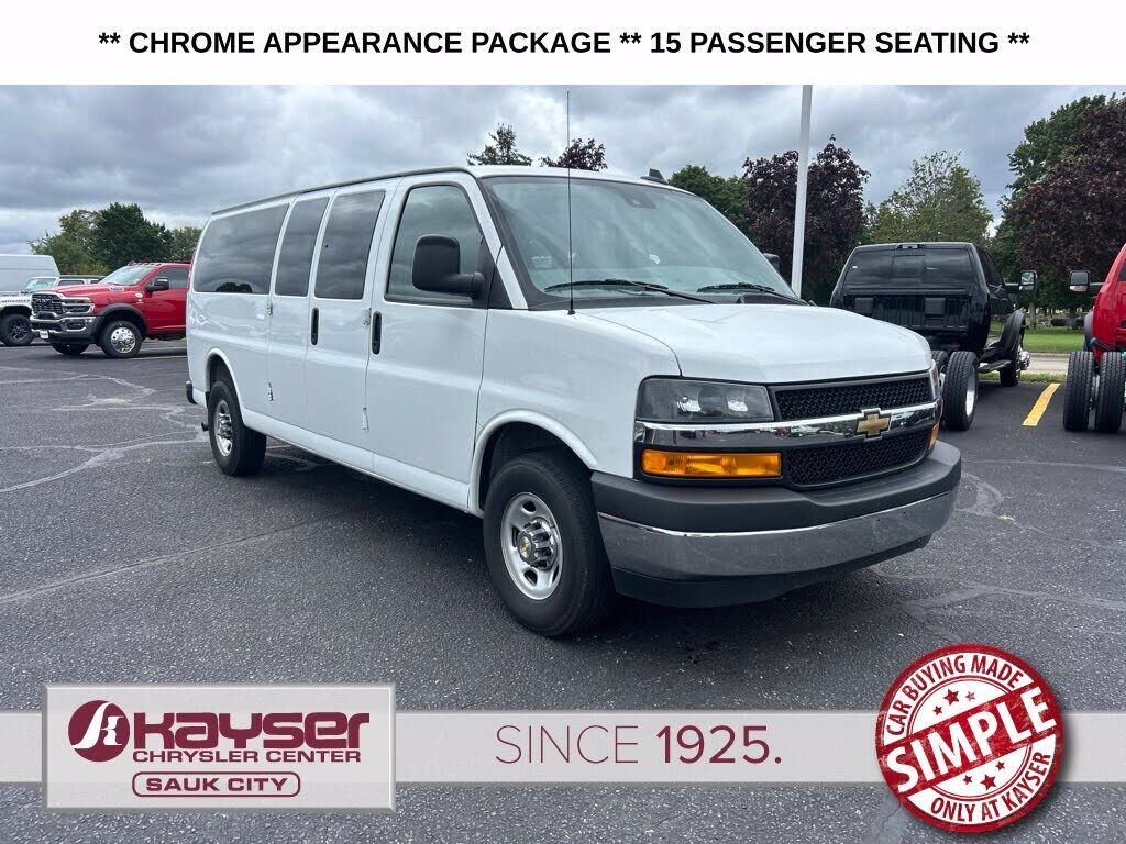 2025 CHEVROLET Express