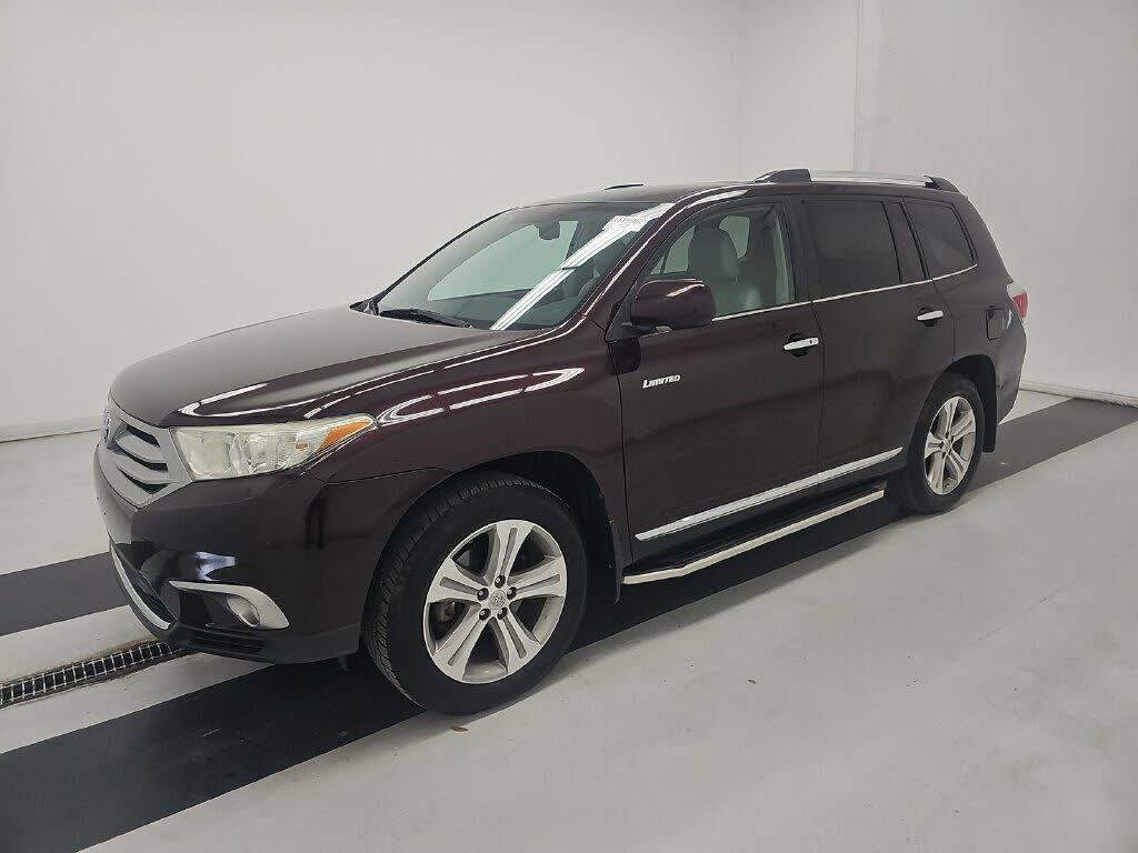 2013 TOYOTA Highlander