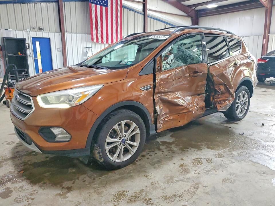 2017 FORD Escape