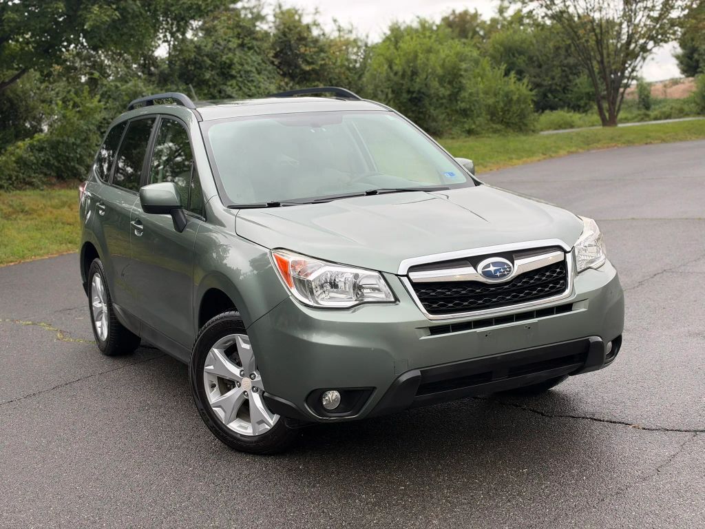 2015 SUBARU Forester