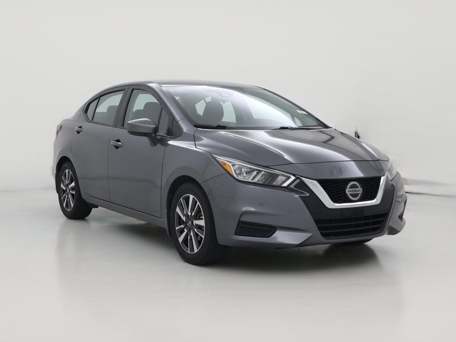2022 NISSAN Versa