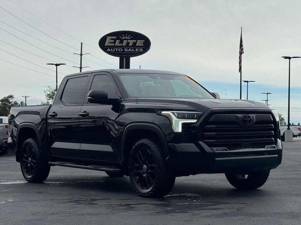 2024 TOYOTA Tundra