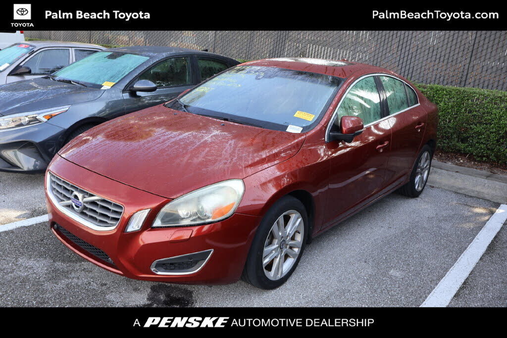 2013 VOLVO S60