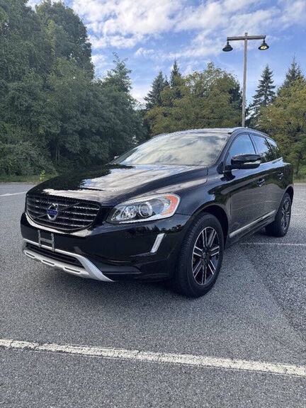 2017 VOLVO XC60