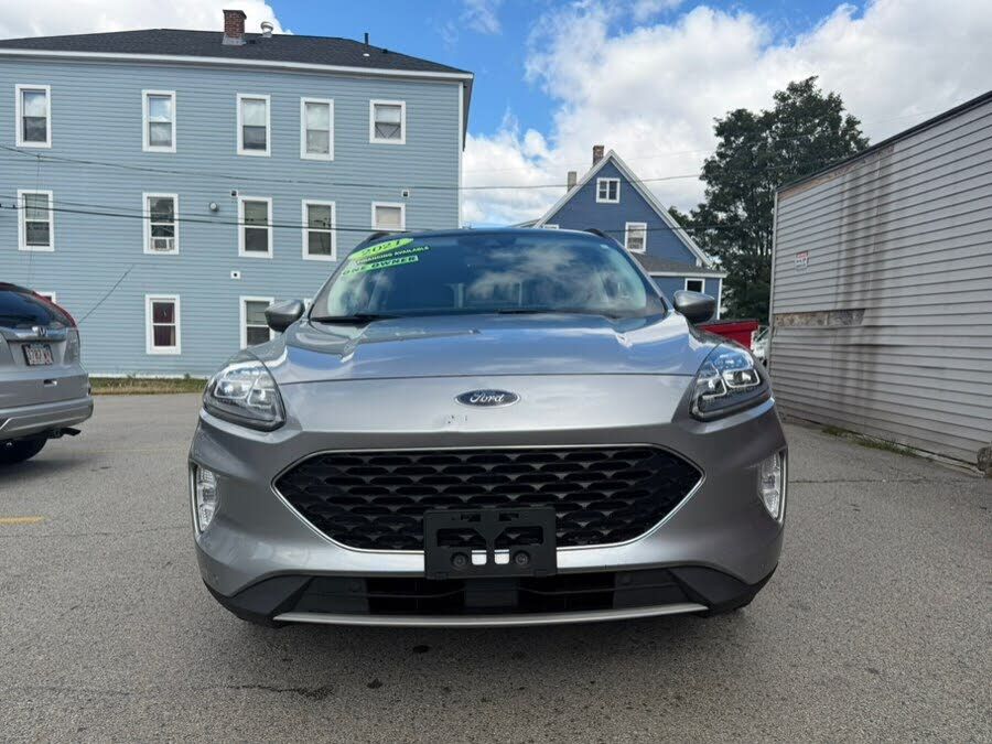 2021 FORD Escape