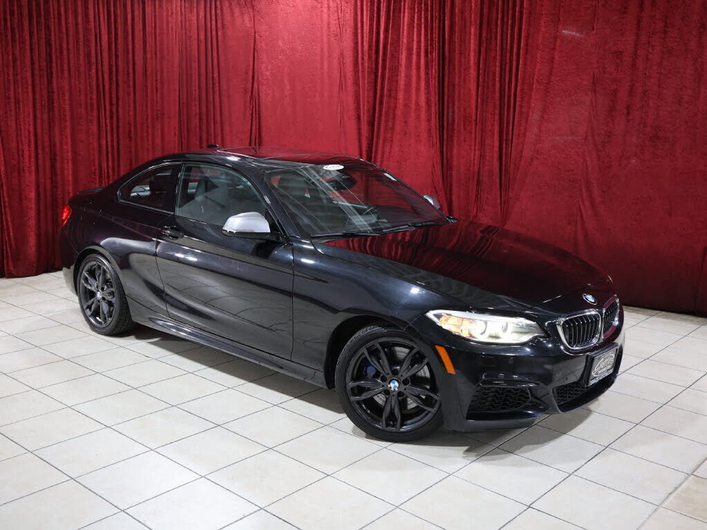 2016 BMW M235i