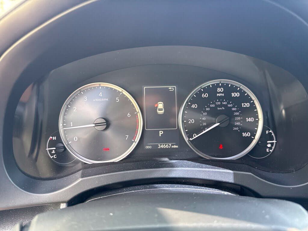 2024 LEXUS IS