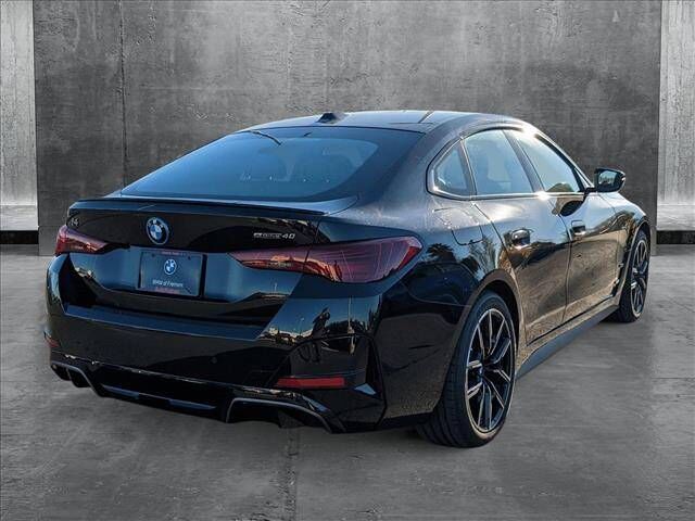 2025 BMW i4